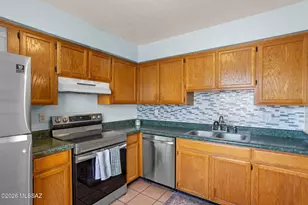 1337 E Fort Lowell Rd, Tucson, AZ 85719 - Photo 6