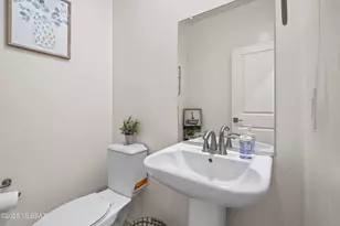 902 E Prairie Field Ln, Sahuarita, AZ 85629 - Photo 18