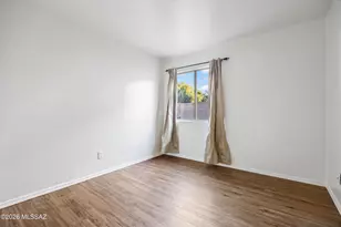 10001 E Apache Rain Dr, Tucson, AZ 85748 - Photo 14