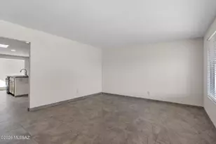 1546 S Marvin Ave, Tucson, AZ 85710 - Photo 6