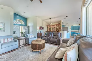 668 W Greenview Pl, Green Valley, AZ 85614 - Photo 10