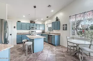 668 W Greenview Pl, Green Valley, AZ 85614 - Photo 20