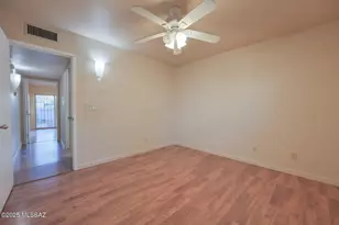 3472 N Richland Dr, Tucson, AZ 85719 - Photo 18