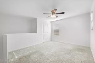 7801 S Walnutview Dr, Tucson, AZ 85757 - Photo 28