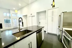 7620 E Callisto Cir, Tucson, AZ 85715 - Photo 1