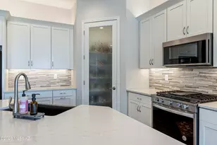 13280 N Weatherglass Dr, Oro Valley, AZ 85755 - Photo 8