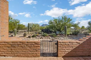 1728 W Dalehaven Cir, Tucson, AZ 85704 - Photo 1