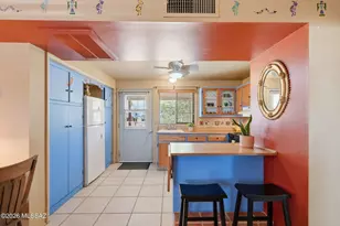 386 S La Canada Dr, Green Valley, AZ 85614 - Photo 8