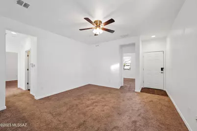 6662 S Cut Bow Drive, Tucson, AZ 85757 - Photo 4