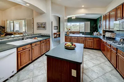 5213 Spring View Drive, Tucson, AZ 85749 - Photo 14