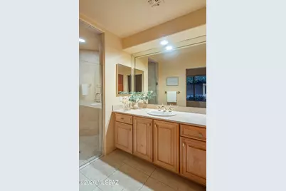 6872 E Desert Wind Court, Tucson, AZ 85750 - Photo 16