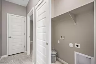 1304 S 5th Ave, Tucson, AZ 85713 - Photo 16