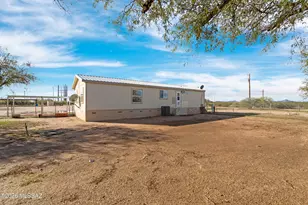14980 W Avra Valley Rd, Marana, AZ 85653 - Photo 36