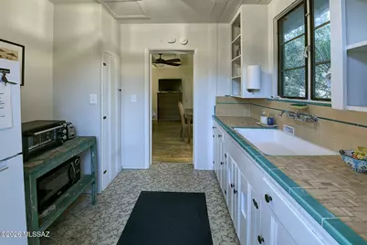 243 E University Boulevard, Tucson, AZ 85705 - Photo 18