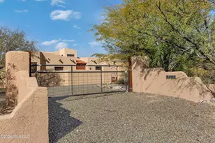 2305 N El Camino Rinconado, Tucson, AZ 85749 - Photo 38