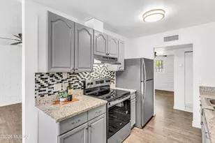 6501 E Brooks Dr, Tucson, AZ 85730 - Photo 8
