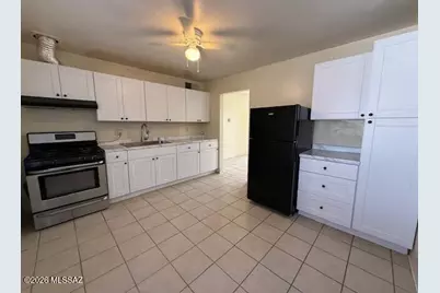4123 E North Street #C, Tucson, AZ 85712 - Photo 1