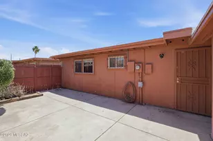 3317 E Fort Lowell Rd, Tucson, AZ 85716 - Photo 32