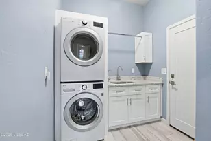 2642 S Falcon View Dr, Tucson, AZ 85713 - Photo 22