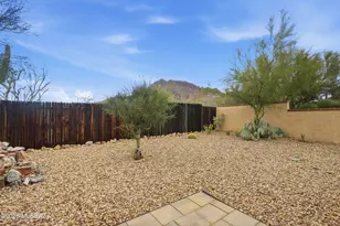 2642 S Falcon View Dr, Tucson, AZ 85713 - Photo 32