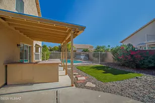 7585 W Summer Sky Dr, Tucson, AZ 85743 - Photo 38