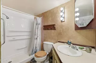 2848 S Desert Rose Dr, Tucson, AZ 85735 - Photo 32