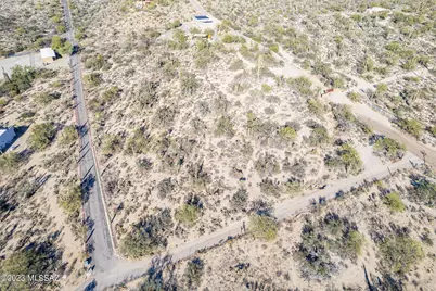 0000 N Melpomene Way #K, Tucson, AZ 85749 - Photo 8