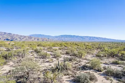 0000 N Melpomene Way #K, Tucson, AZ 85749 - Photo 4