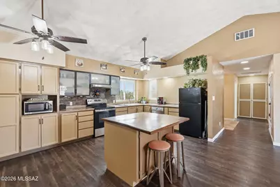 10880 W Massingale Road, Tucson, AZ 85743 - Photo 28