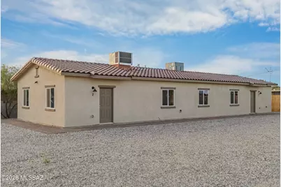 8055 E Escalante Road, Tucson, AZ 85730 - Photo 1