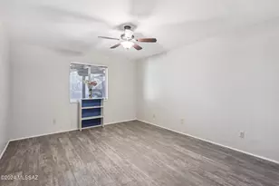 611 S Los Opalos, Green Valley, AZ 85614 - Photo 14