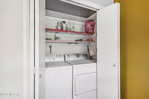 611 S Los Opalos, Green Valley, AZ 85614 - Photo 10