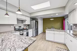 611 S Los Opalos, Green Valley, AZ 85614 - Photo 8