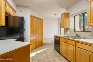 2817 E Sierra Vista Rd, Tucson, AZ 85716 - Photo 8