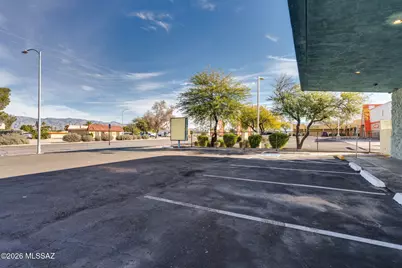 6470 E 22nd Street, Tucson, AZ 85710 - Photo 8