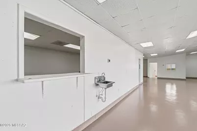 6470 E 22nd Street, Tucson, AZ 85710 - Photo 26