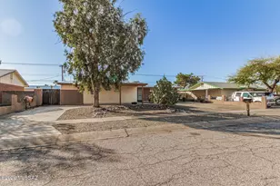 7416 E Beverly Dr, Tucson, AZ 85710 - Photo 34