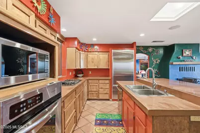 4565 E Don Jose Drive, Tucson, AZ 85718 - Photo 12