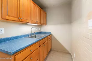 1941 S Cloverland Ave, Tucson, AZ 85711 - Photo 8