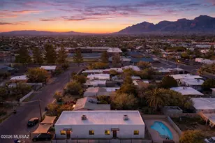 2720 N Hopi Pl, Tucson, AZ 85705 - Photo 18