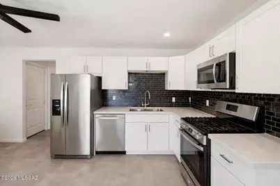 2720 N Hopi Place, Tucson, AZ 85705 - Photo 4