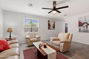 2720 N Hopi Pl, Tucson, AZ 85705 - Photo 14