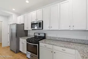 562 W Paseo Celestial, Sahuarita, AZ 85629 - Photo 14