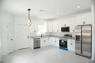 165 Colima Ct, Rio Rico, AZ 85648 - Photo 4