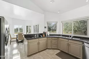 2290 W Catalpa Rd, Tucson, AZ 85742 - Photo 12