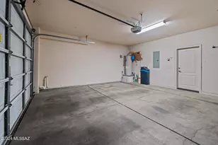 2442 E Emerald Moon Dr, Tucson, AZ 85718 - Photo 32