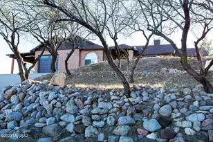 565 Amaranto Ct, Rio Rico, AZ 85648 - Photo 2