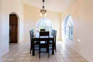 565 Amaranto Ct, Rio Rico, AZ 85648 - Photo 8