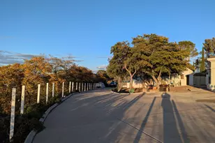 568 N Las Flores Dr, Oracle, AZ 85623 - Photo 6