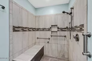 1071 Camino Corrida, Oro Valley, AZ 85704 - Photo 36